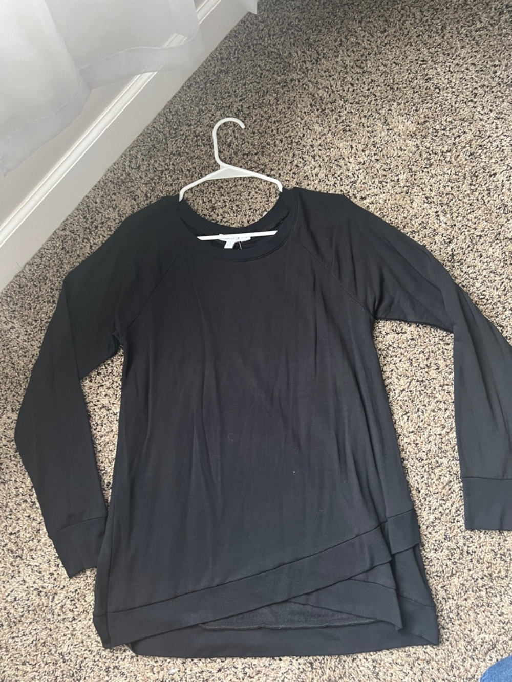 Threads 4 Thought Black Layered-Hem Long Sleeve Top